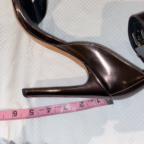 Halston Dress Sandals size 8.5 - Picture 8 of 12